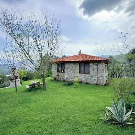 Olympos Stone House Semesterbostad